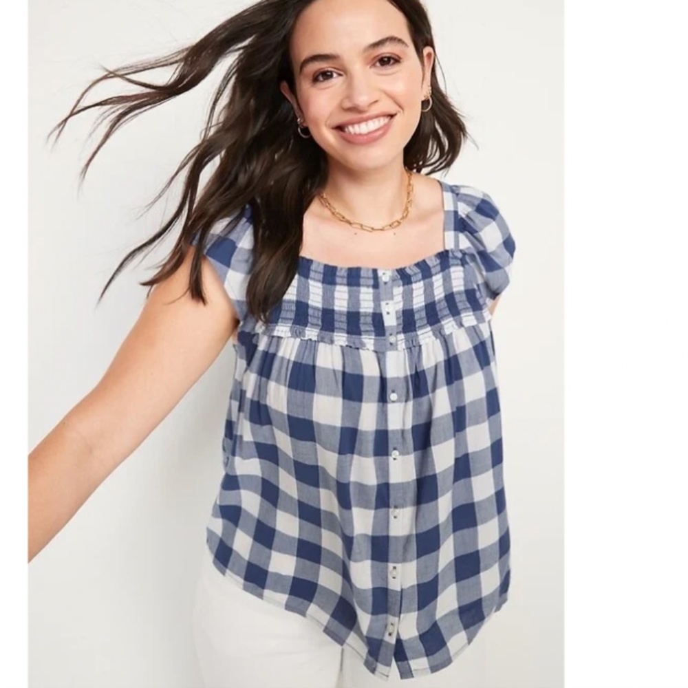 NWT - Old Navy Blue and White Gingham Smocked Blouse with Flutter Sleeves